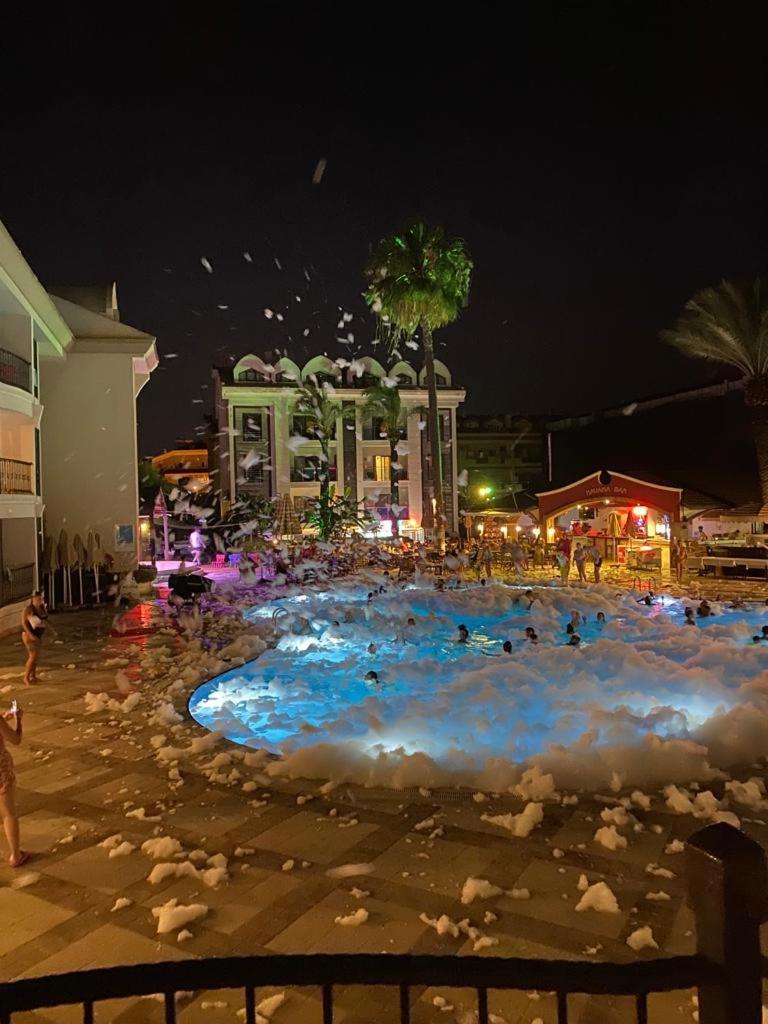 Club Anastasia - Family Hotel Marmaris Exteriör bild